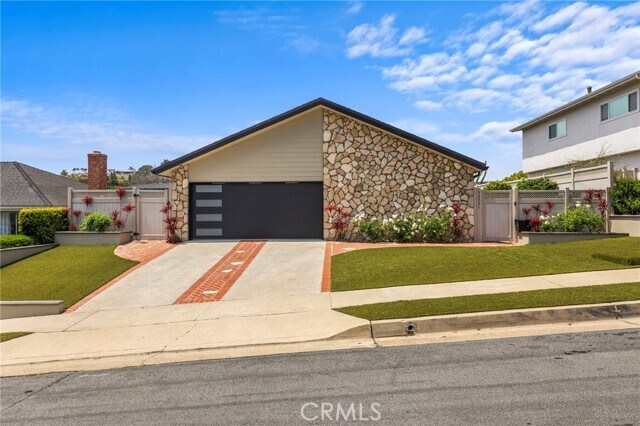 Building Photo - 33331 Ocean Hill Dr