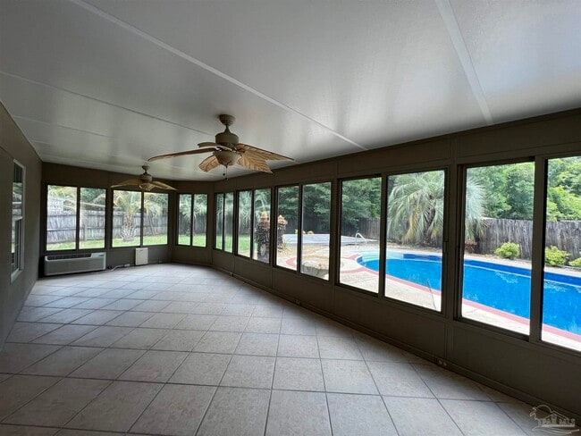Building Photo - 5784 Twisted Oak Ct