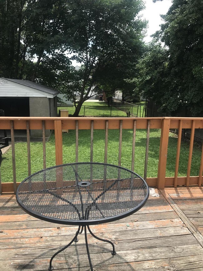 Building Photo - 516 Colorado Ave