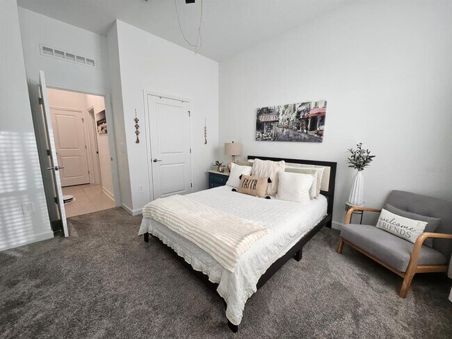 Building Photo - 4823 Waltham Forest Dr