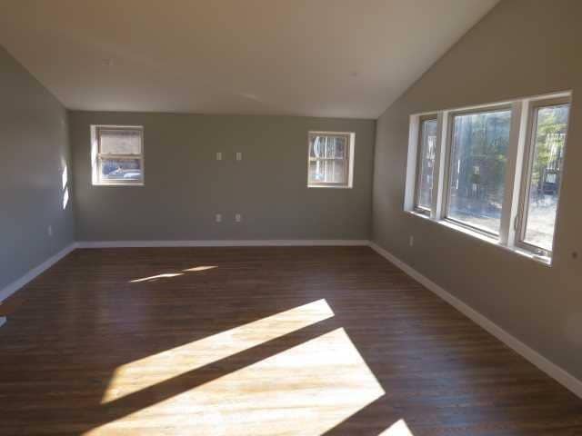Building Photo - 40 Crum Elbow Rd