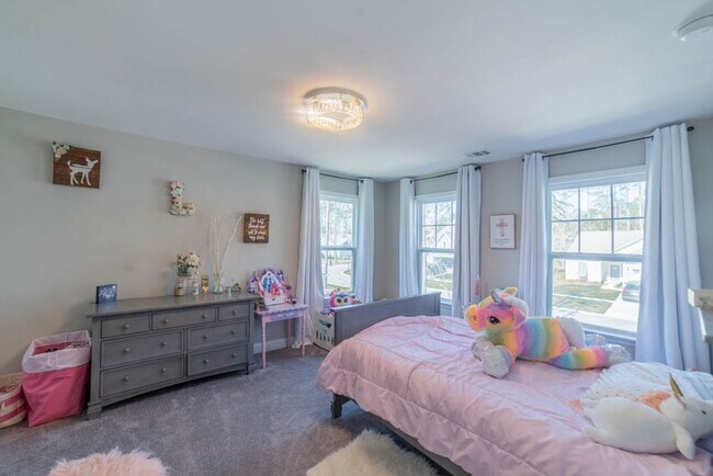 Building Photo - Coming Available!