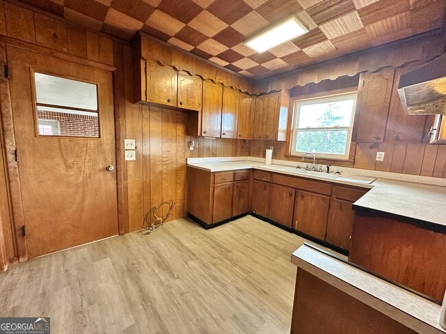 Building Photo - 1233 GA-120