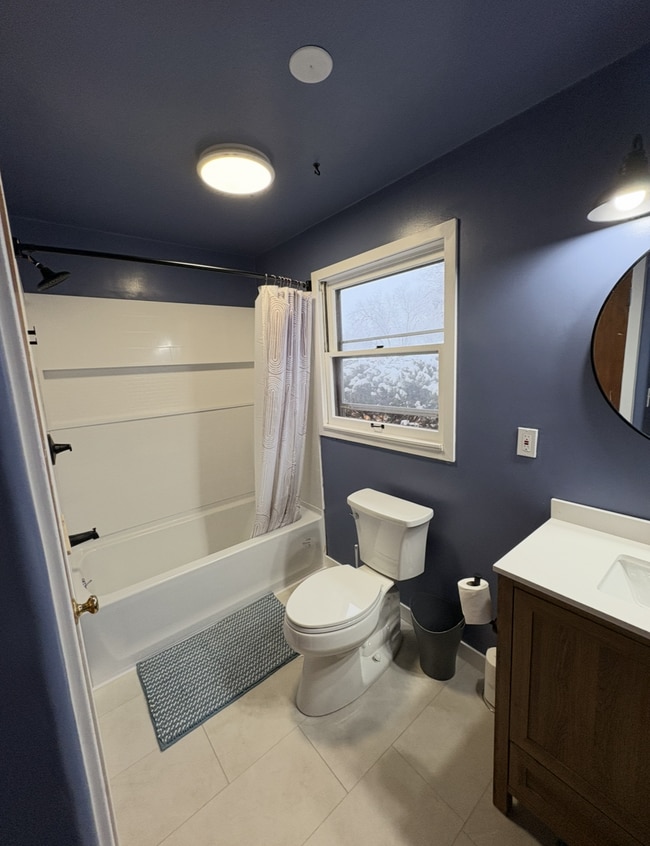 Building Photo - 18 Mt Washington Dr