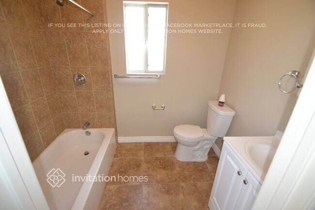 Building Photo - 2303 W 75th St