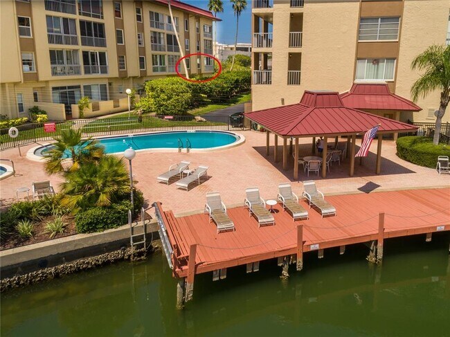 Building Photo - 105 Island Way