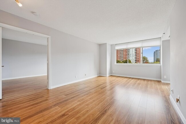 Building Photo - 5809 Nicholson Ln