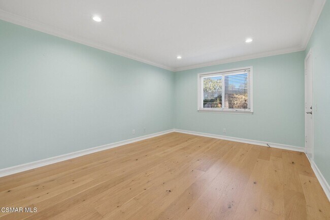 Building Photo - 6482 Cavalleri Rd
