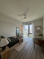 Building Photo - 102 NW 30th St