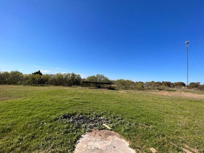 Building Photo - 18425 Blake Manor Rd