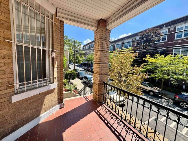 Building Photo - 56 LIBERTY Pl