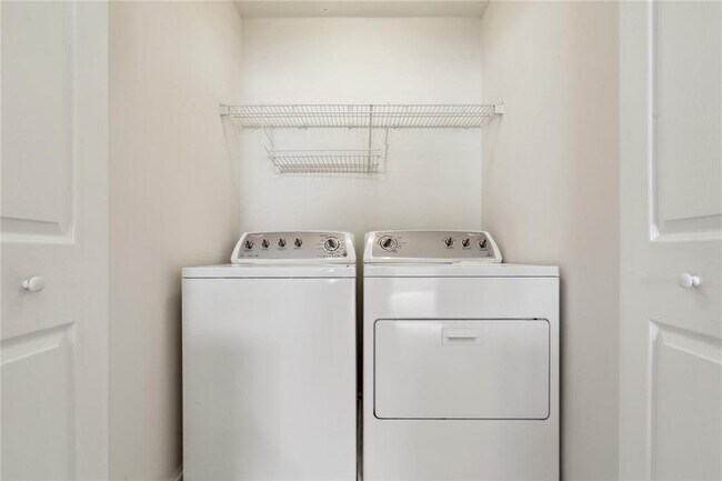 Building Photo - 3033 Hartright Bend Ct