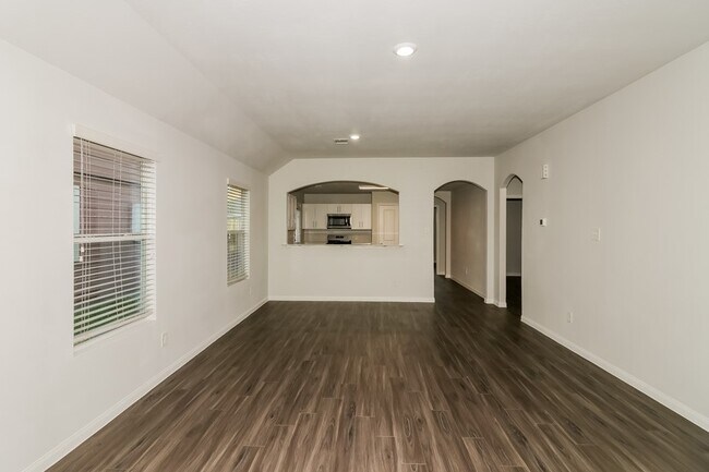 Building Photo - 5462 Plantation Forest Dr