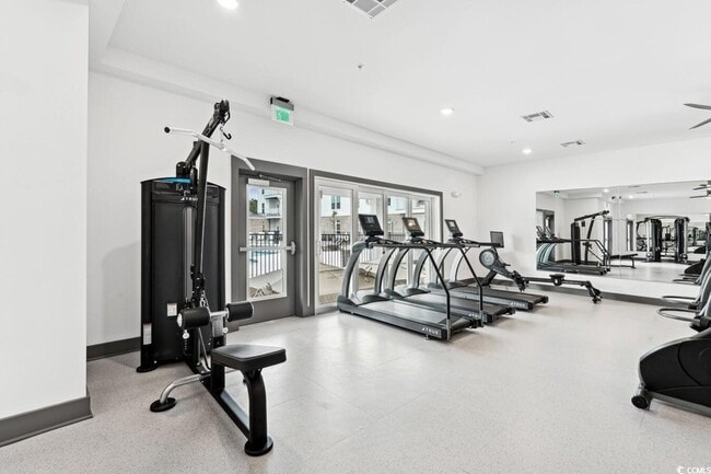 Building Photo - 147 Jade Dr