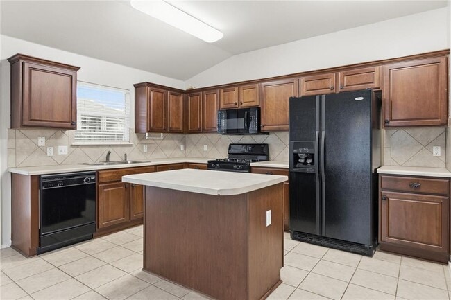 Building Photo - 2308 Pearson Way