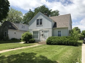 Building Photo - 5243 N 49th St