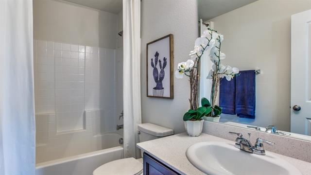 Building Photo - 2504 Coronado Wy