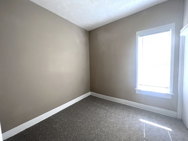 Building Photo - 1942 S 16th St