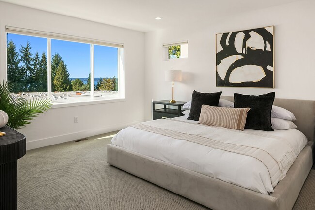 Building Photo - 4bd/3.25 Kirkland Home