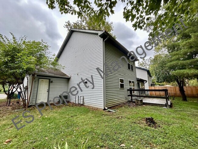 Building Photo - Wonderful 3 Bedroom 2.5 Bathroom Two Story...