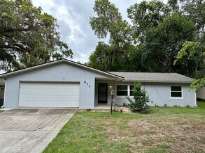Building Photo - Fully remodeled 3/2 home for rent in the h...
