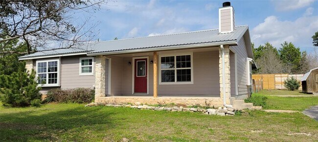 Building Photo - 195 Cardinal Dr