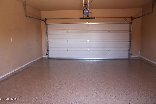 Building Photo - 4056 Tibuni Pl