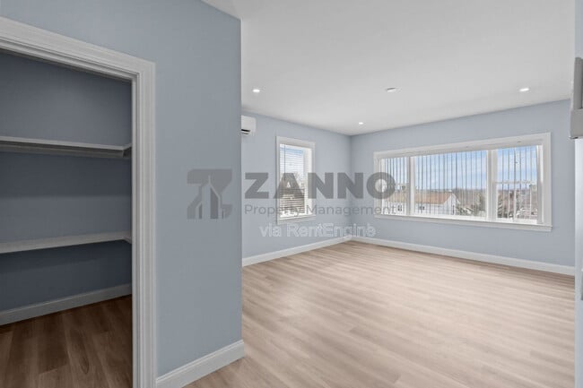 Building Photo - 24 Vernon Ave