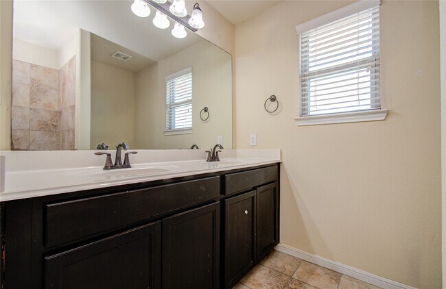 Building Photo - 23003 Black Mountain Ash Ct