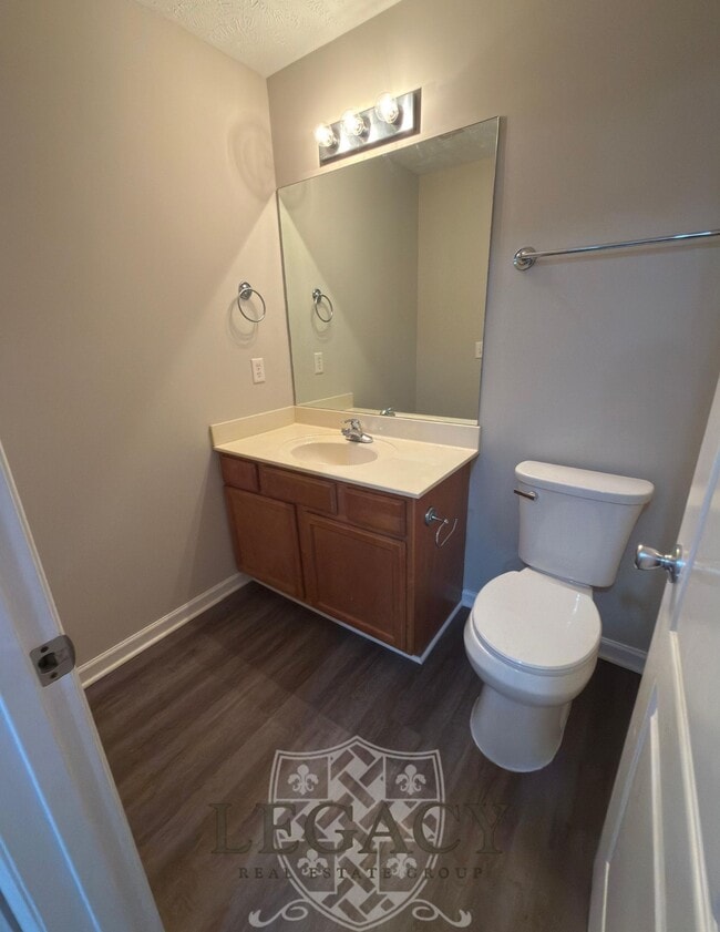 Building Photo - 782 Pippin Dr