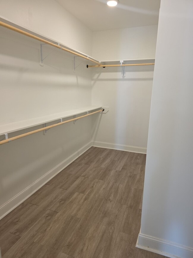 Building Photo - 228 Pumprock Dr