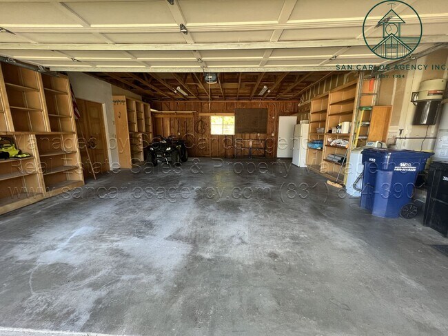 Building Photo - Ranch Style Carmel Valley Property in Desirable Robledo Neighborhood