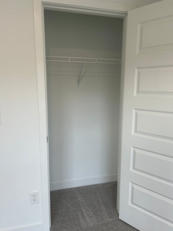 Building Photo - 9331 Somerford Dr