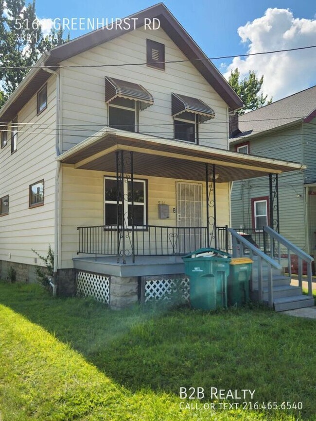 Primary Photo - 5161 Greenhurst Dr