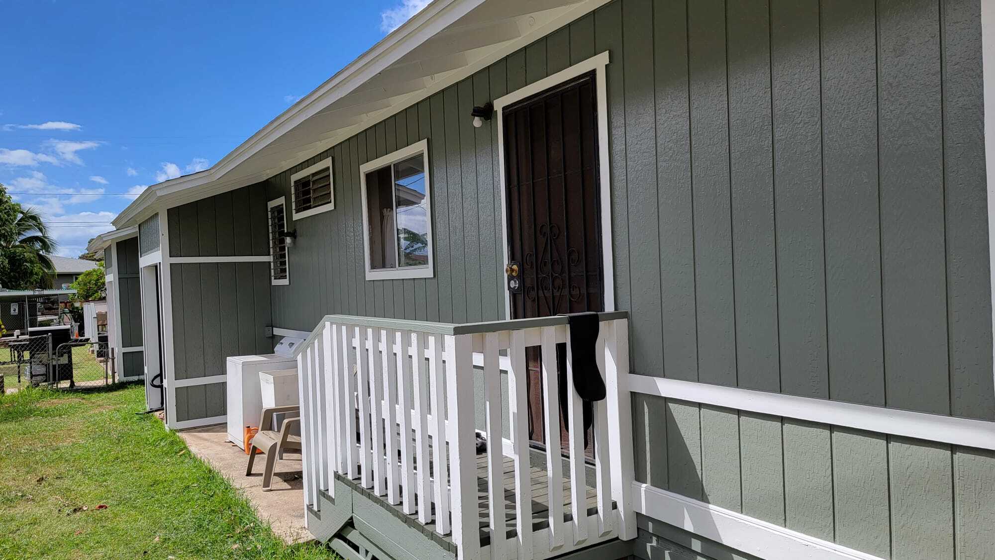 Entrance - 85-794 Lihue St