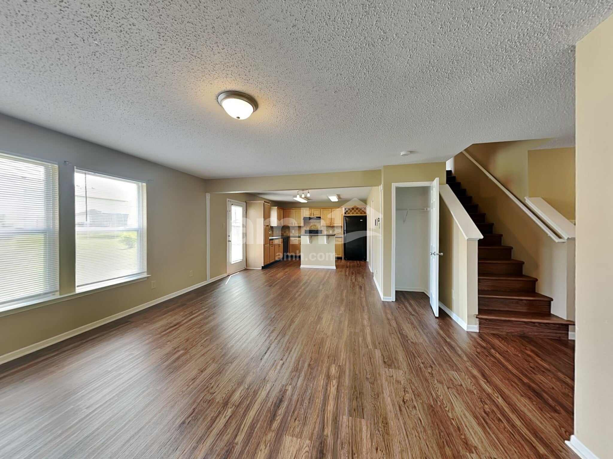 Building Photo - 6765 W Littleton Dr