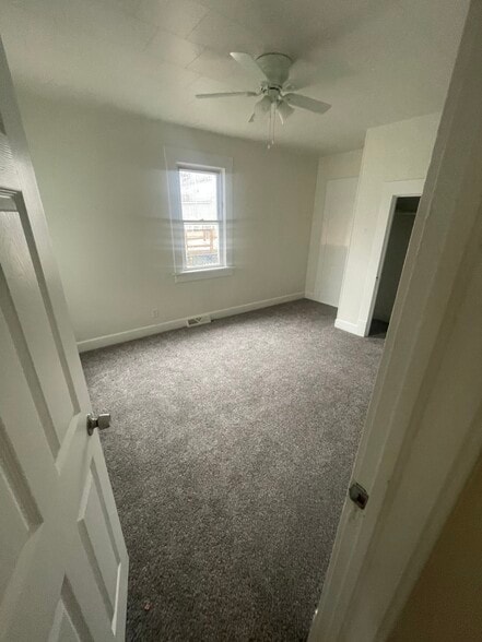 Building Photo - 1608 Marion Ave