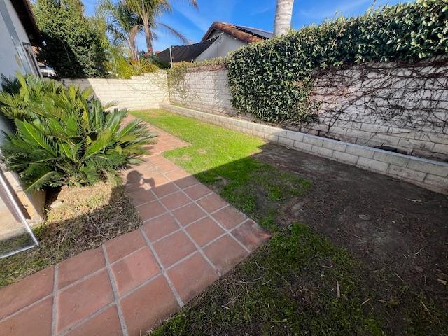 Building Photo - 4765 Mayten Ct