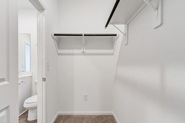 Building Photo - 17610 Calabash Dr