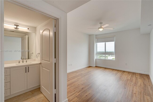 Building Photo - 7350 SW 89th St