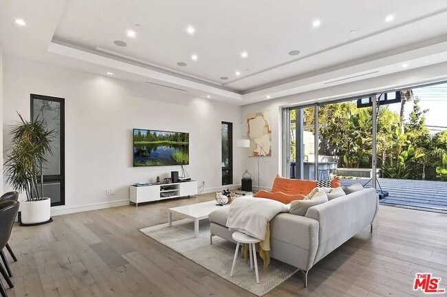 Building Photo - 16132 Alcima Ave