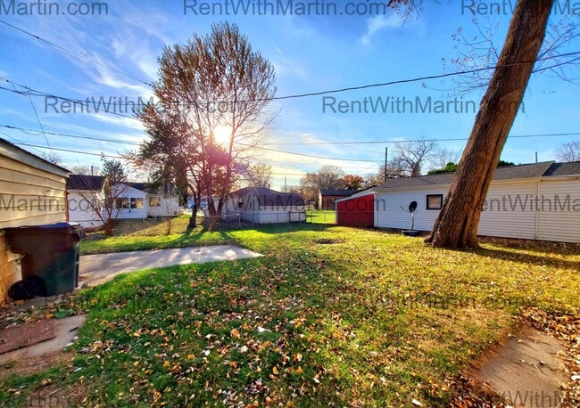 Building Photo - FOR RENT- 2 bed near University/Lark Brewi...