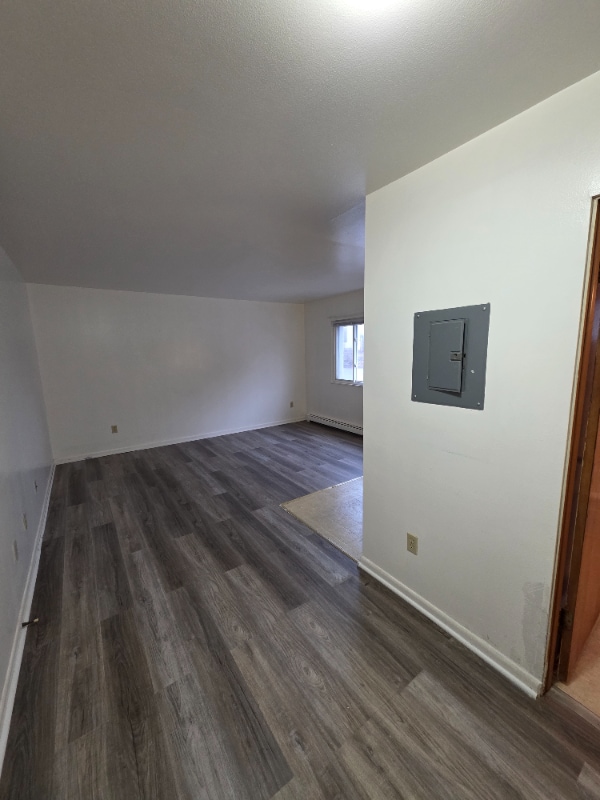 Building Photo - 6166 S Packard Ave