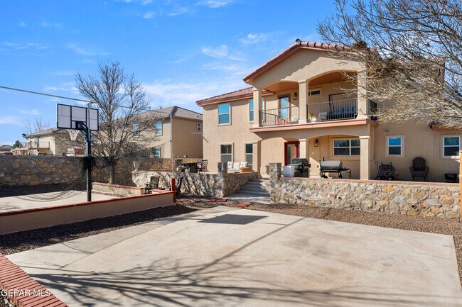 Building Photo - 6032 Valle Espanola Ln