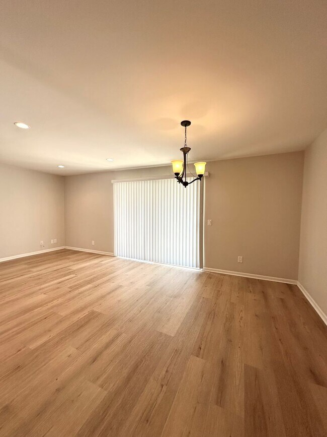 Building Photo - Maricopa