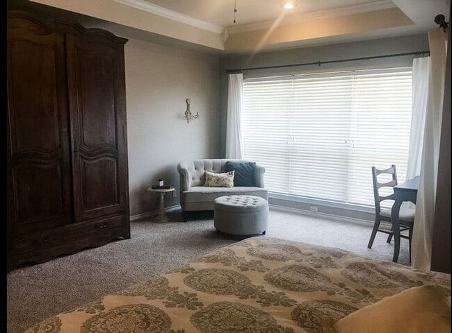 Building Photo - Mill Creek Executive Home Overlooking Golf Course at 17th Tee