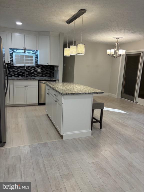 Building Photo - 44693 White Oak Ct