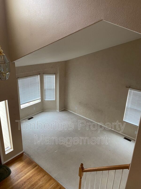 Building Photo - 1628 Lily Lake Dr