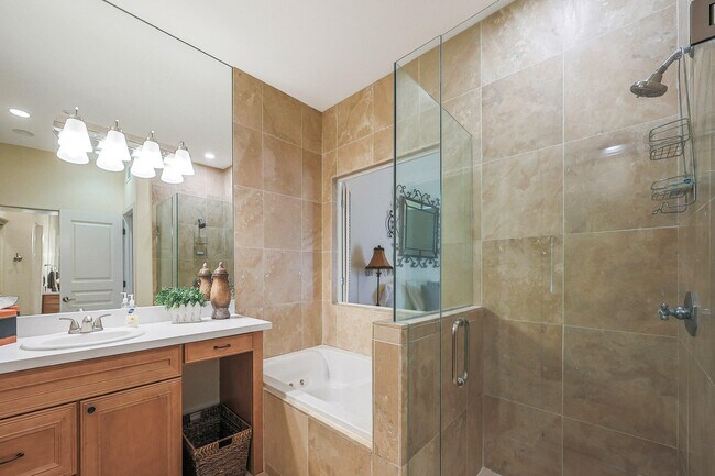 Building Photo - 7639 E Indian Bend Rd