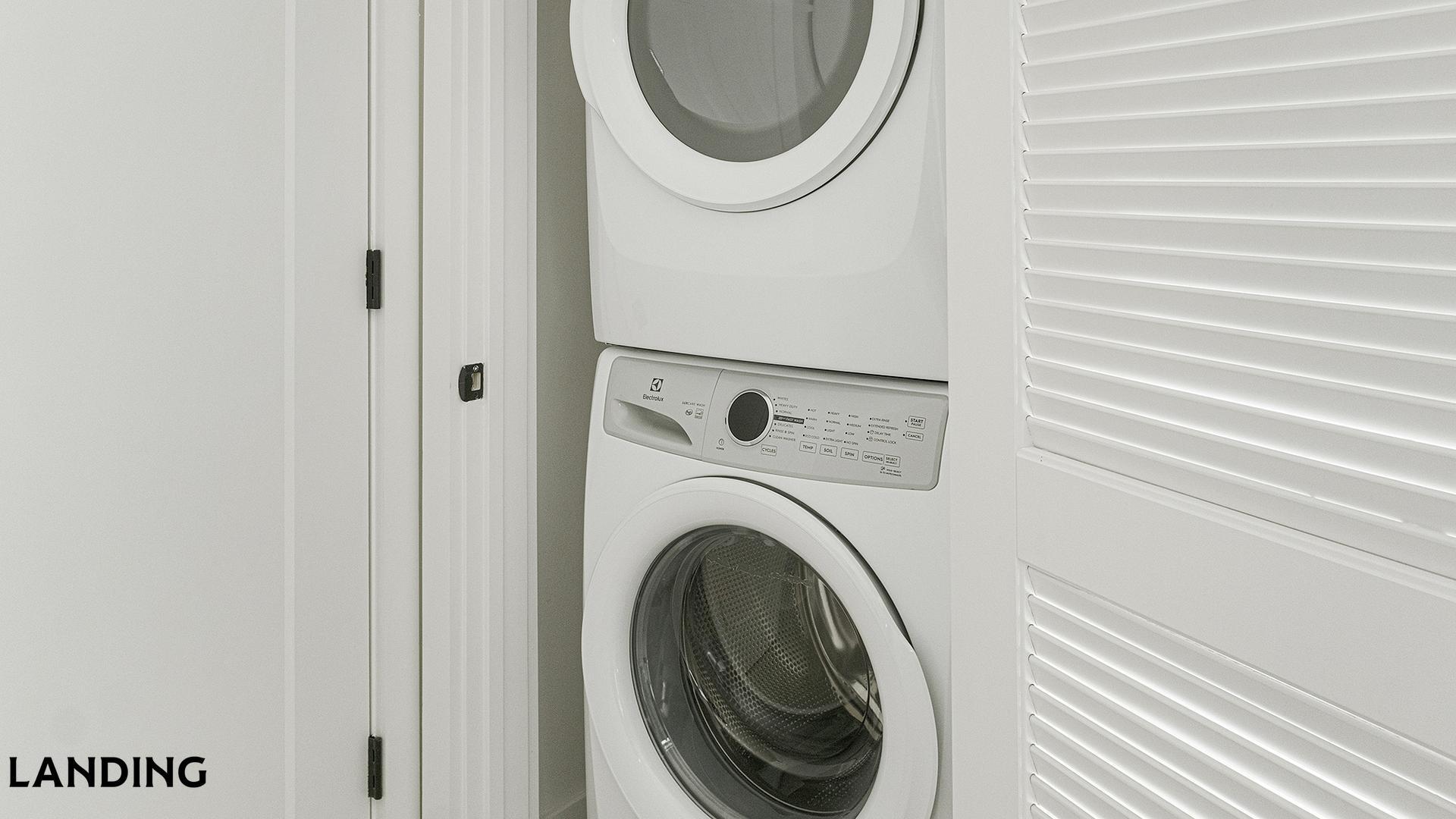 Building Photo - 1007 S Mint St